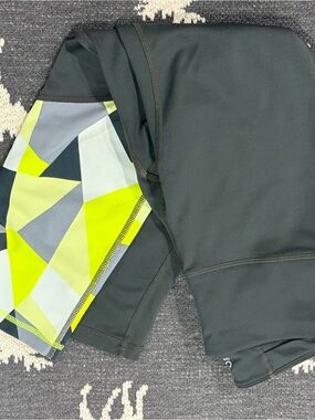 GAPfit Black Leggings with Neon Yellow Accents